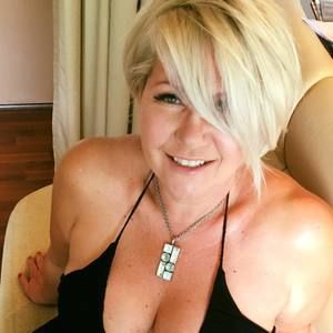 Meet your Posher, Rhonda